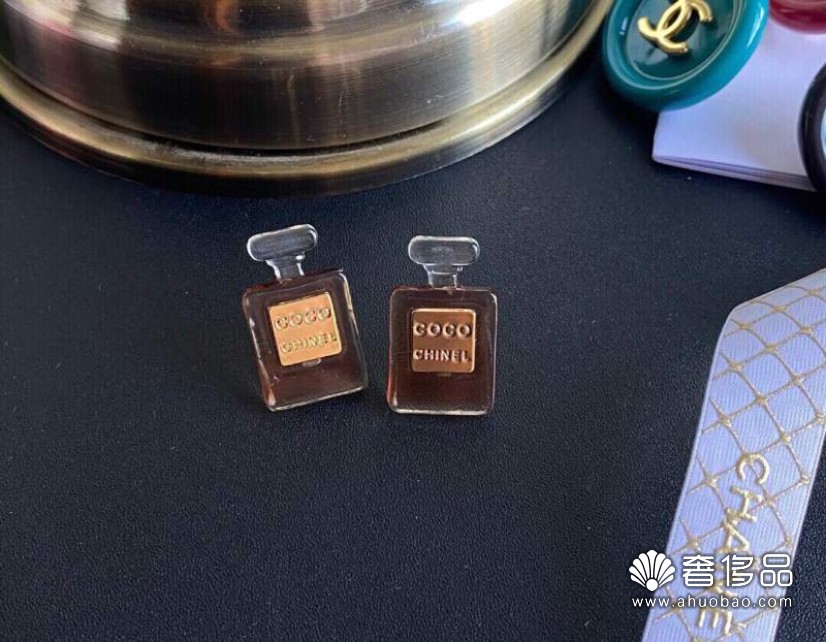 Chanel香奈兒火爆單品COCO香水瓶耳釘/耳環